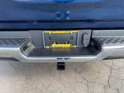 Used 2019 RAM 1500 Laramie AWD/4WD image 4