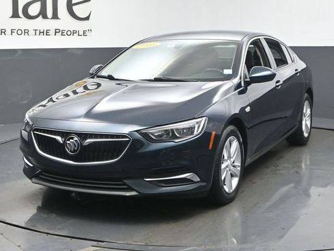 Used 2018 Buick Regal Preferred FWD image 7