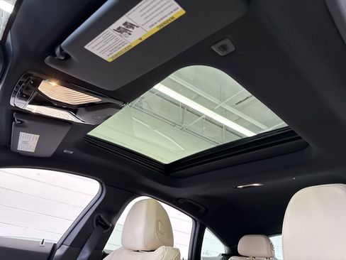 New 2025 BMW i4 xDrive40i image 16