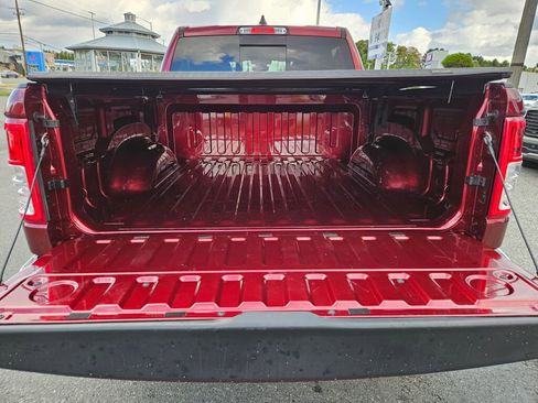 Used 2022 RAM 1500 Big Horn image 12