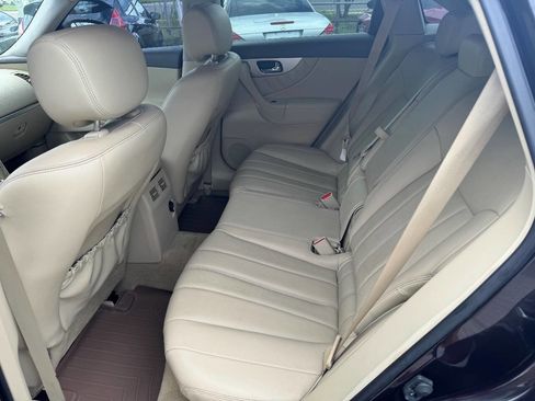 Used 2014 INFINITI QX70 Base 4dr SUV (3.7L V6) image 13