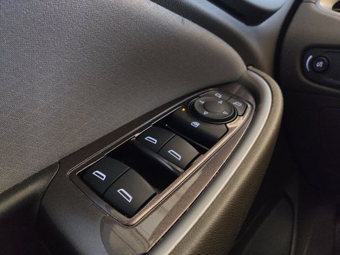 Used 2021 Chevrolet Malibu LS w/ Driver Confidence Package II FWD image 27