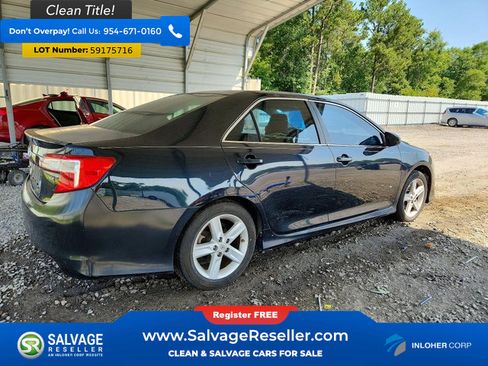 Used 2012 Toyota Camry SE FWD image 4
