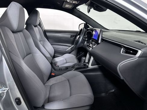 Used 2025 Toyota Corolla Cross AWD Hybrid image 29