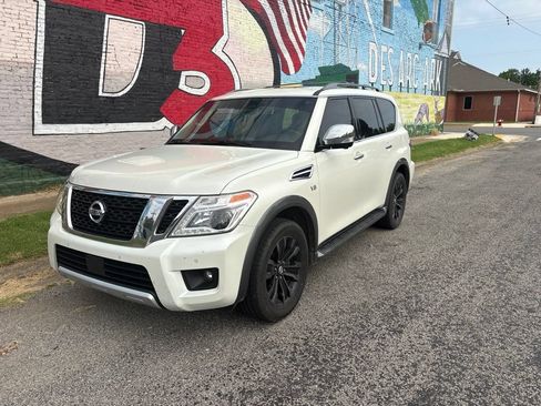Used 2018 Nissan Armada Platinum w/ Interior Lighting Package RWD image 2