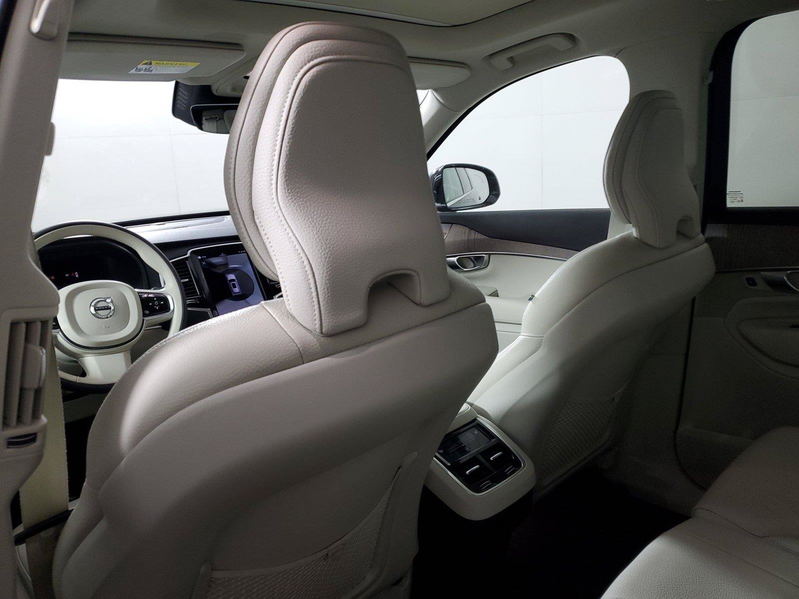 Certified 2023 Volvo XC90 B6 Plus w/ Protection Package Premier AWD/4WD image 14