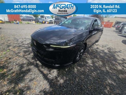 Used 2023 Honda Accord EX image 1