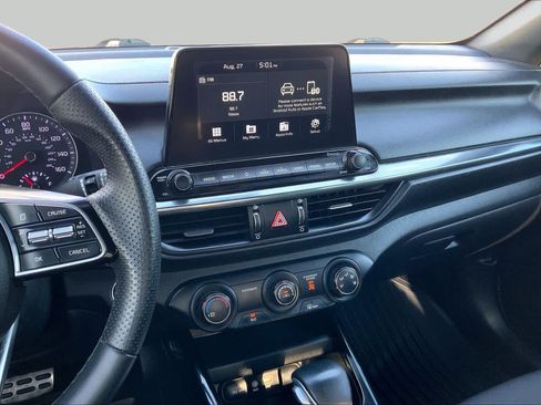 Used 2021 Kia Forte GT-Line FWD image 7