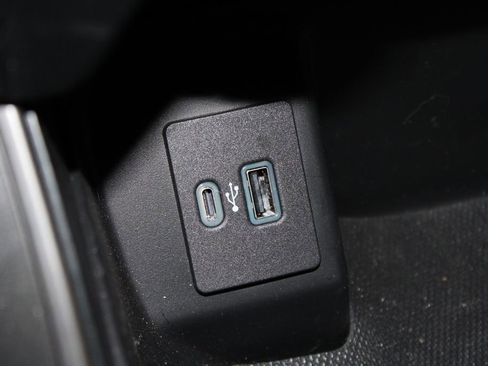 Used 2024 Ford F150 XLT w/ Equipment Group 302A MID image 32