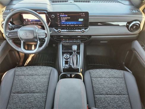 Used 2025 Chevrolet Colorado Z71 image 26