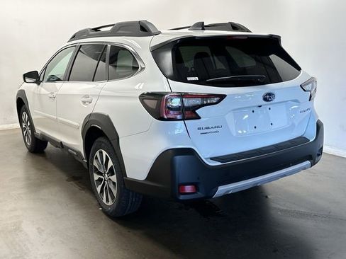 Certified 2025 Subaru Outback Limited image 30