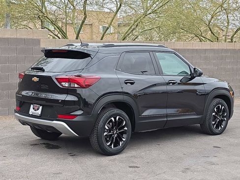 Used 2023 Chevrolet TrailBlazer LT w/ Convenience Package image 9