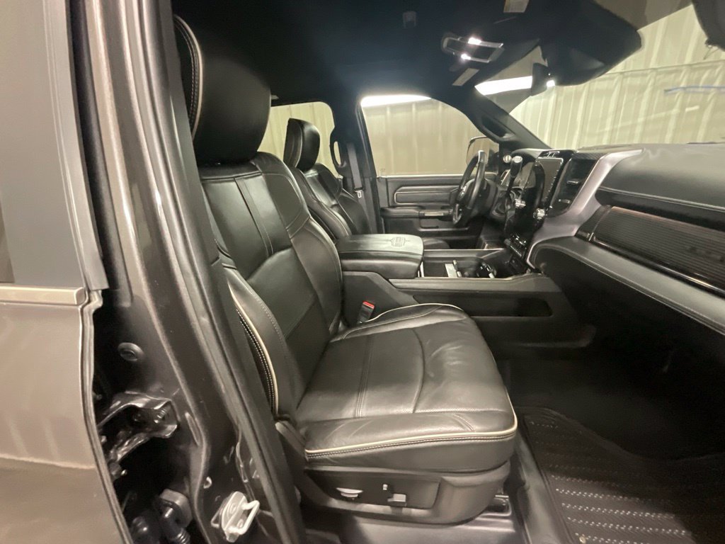 Used 2019 RAM 2500 Limited AWD/4WD image 14