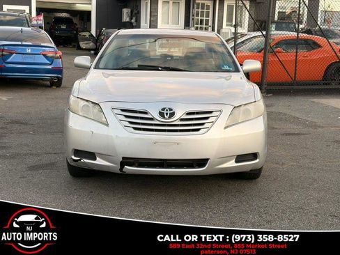 Used 2008 Toyota Camry 4dr sl image 3