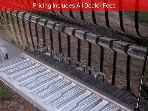 Used 2022 Chevrolet Silverado 1500 Custom w/ LPO, Dark Essentials Package RWD image 7