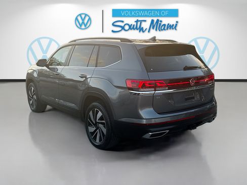 Certified 2024 Volkswagen Atlas SE image 5