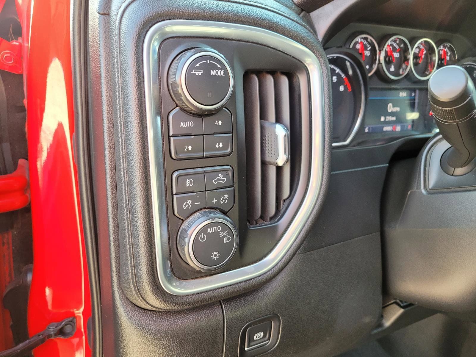 Used 2021 Chevrolet Silverado 1500 RST w/ Convenience Package II AWD/4WD image 21
