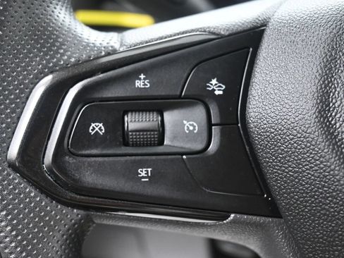 Used 2024 Chevrolet Trax LT FWD image 20