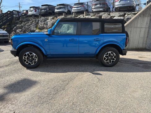 Used 2024 Ford Bronco Outer Banks AWD/4WD image 35