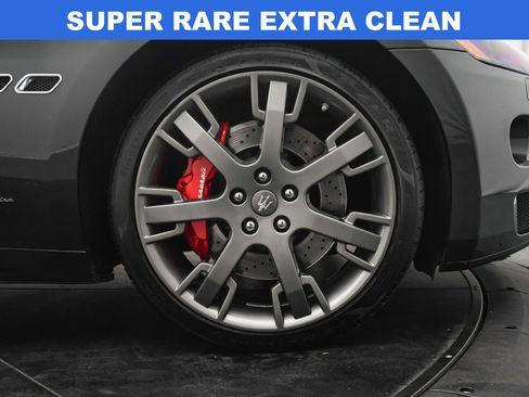 Used 2014 Maserati GranTurismo Base image 32