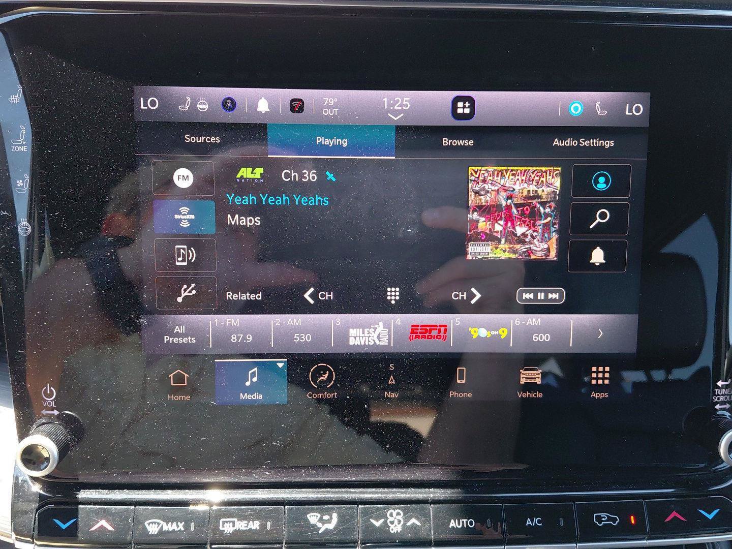 Used 2023 Jeep Wagoneer Series II AWD/4WD image 37