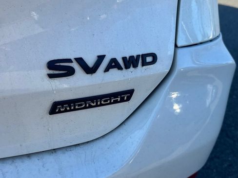 Used 2018 Nissan Rogue SV AWD/4WD image 7