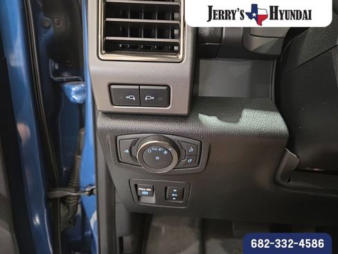 Used 2019 Ford F150 Raptor w/ Equipment Group 802A Luxury AWD/4WD image 13