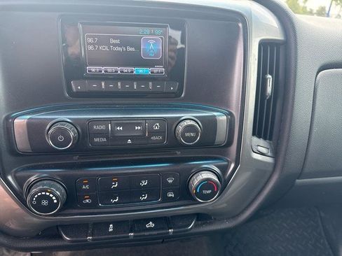 Used 2015 Chevrolet Silverado 2500 LT AWD/4WD image 9