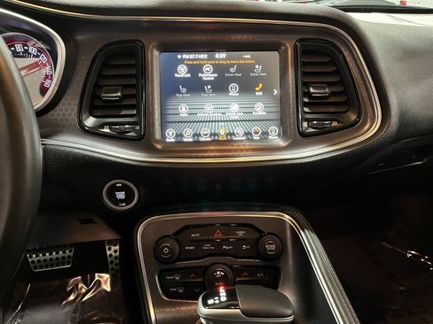 Used 2017 Dodge Challenger GT w/ Driver Convenience Group image 25