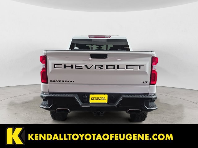 Used 2021 Chevrolet Silverado 1500 LT Trail Boss w/ Convenience Package II AWD/4WD image 6