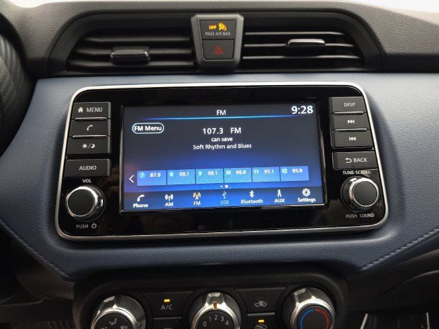 Used 2025 Nissan Versa SV w/ Trunk Package FWD image 22