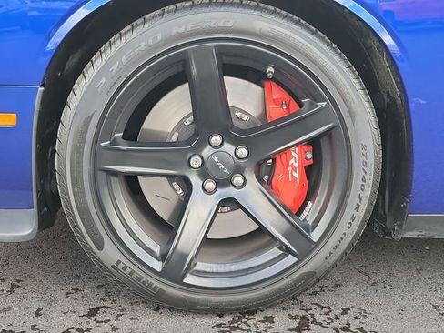 Used 2021 Dodge Challenger SRT Hellcat w/ Plus Package image 31