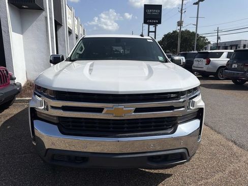 Used 2021 Chevrolet Silverado 1500 LT w/ Texas Edition Plus RWD image 2