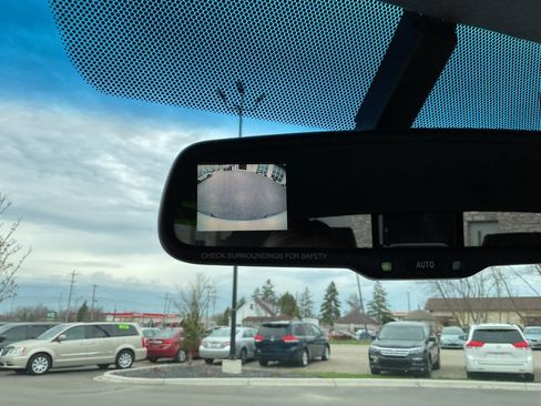 Used 2011 Toyota Tacoma 4x4 Double Cab w/ SR5 Pkg #2 image 21