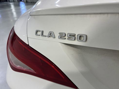 Used 2018 Mercedes-Benz CLA 250 image 6