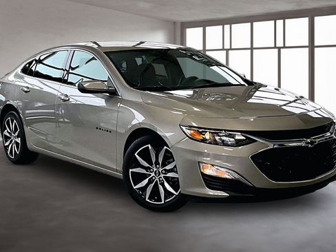 Used 2022 Chevrolet Malibu RS image 13