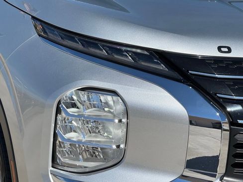 Used 2023 Mitsubishi Outlander SEL image 8