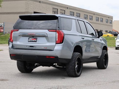 Used 2023 GMC Yukon AT4 AWD/4WD image 9