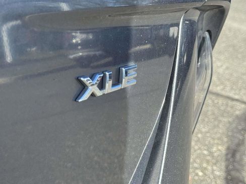 Certified 2022 Toyota Prius Prime XLE image 10