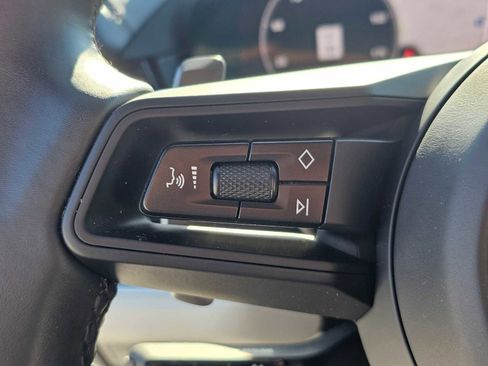 Used 2025 Porsche Cayenne S image 27