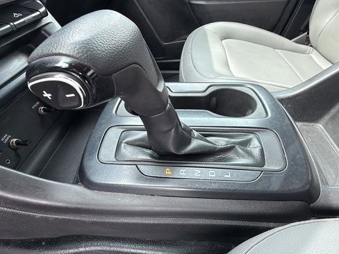 Used 2017 Chevrolet Colorado W/T image 18