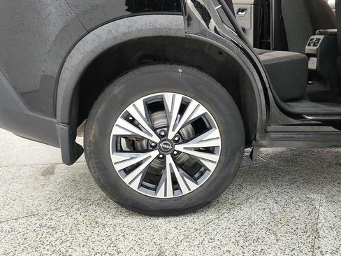 Used 2023 Nissan Rogue SV AWD/4WD image 30