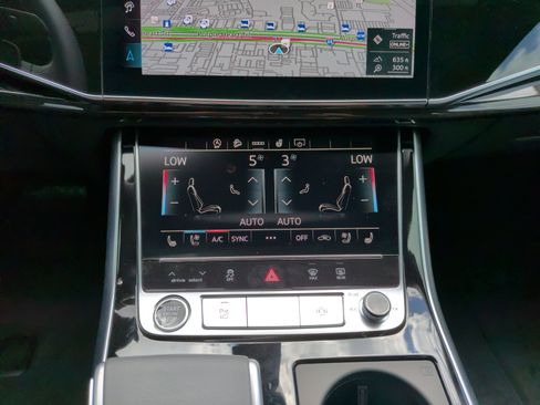 Used 2026 Audi Q7 3.0T Premium Plus image 32