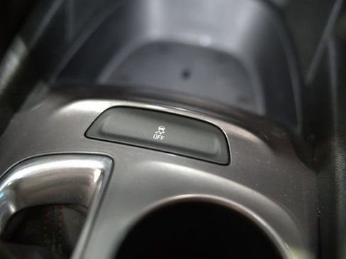 Used 2021 Chevrolet Malibu RS FWD image 73