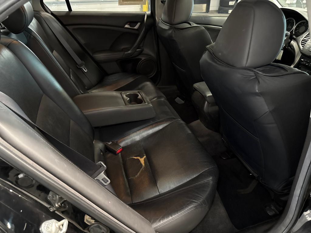 Used 2010 Acura TSX w/ Technology Package FWD image 12