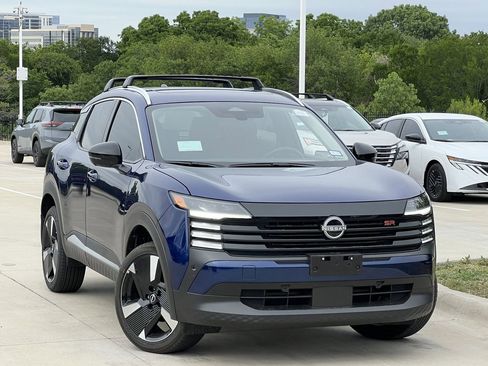 Certified 2026 Nissan Kicks SR w/ SR Premium Package FWD image 1