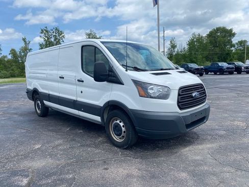 Used 2018 Ford Transit 250 148 Low Roof RWD image 18