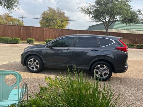 Used 2019 Honda CR-V EX image 10