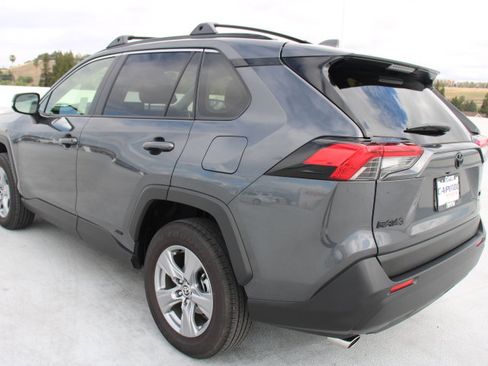 Certified 2025 Toyota RAV4 XLE w/ Convenience Package image 5