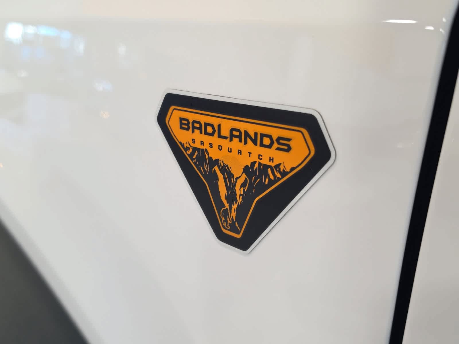 Used 2025 Ford Bronco Badlands AWD/4WD image 18